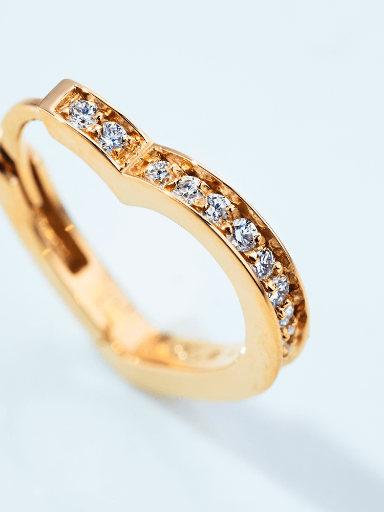 REPOSSI Antifer ハート スモール フープ ピアス（約1.5×1.2cm）