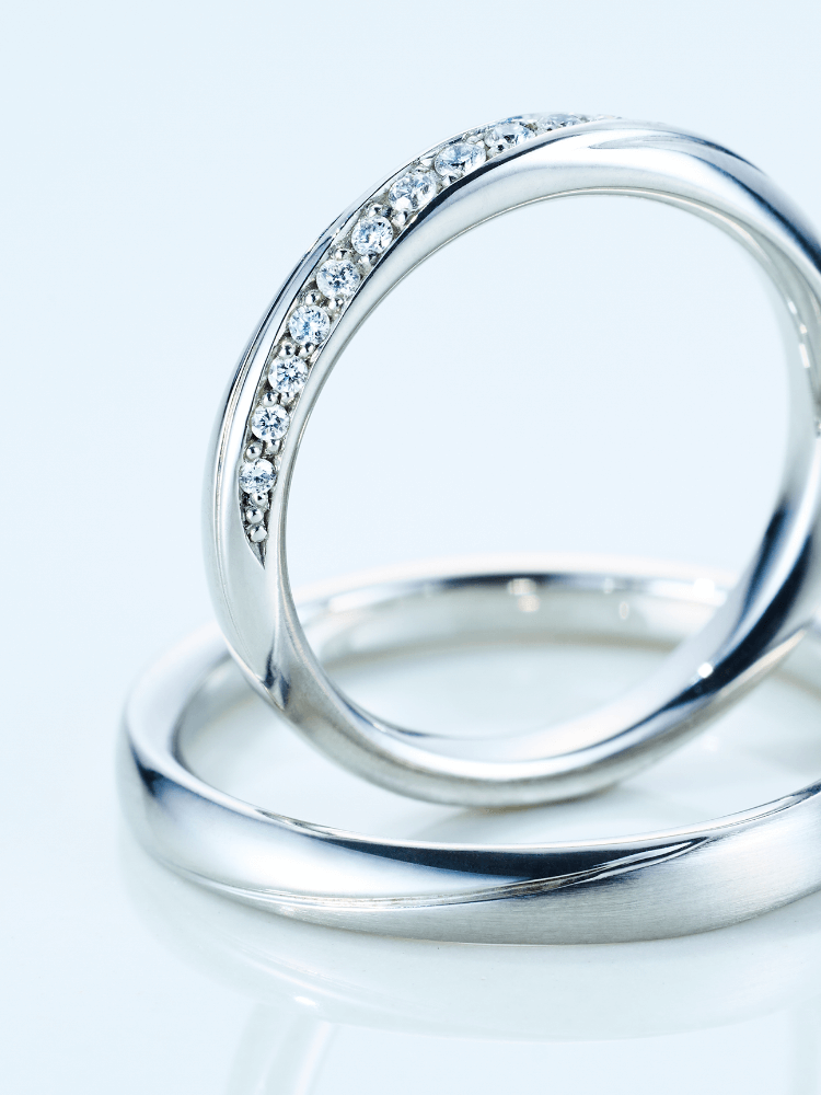 ４℃ Aqua Loop ペア（厚さ約1.8mm、幅約2.5mm）