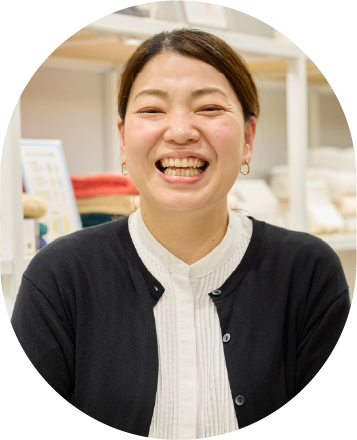 北館2F「伊織」で働くアオチさん