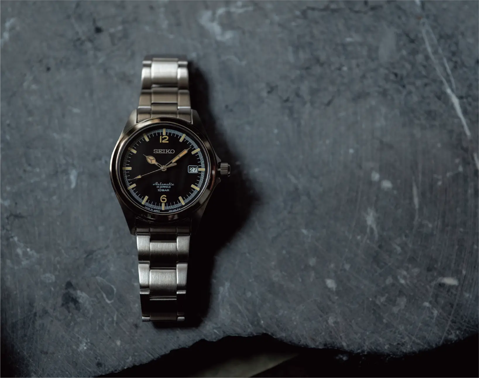 腕時計好きを魅了する伝統的フォルム