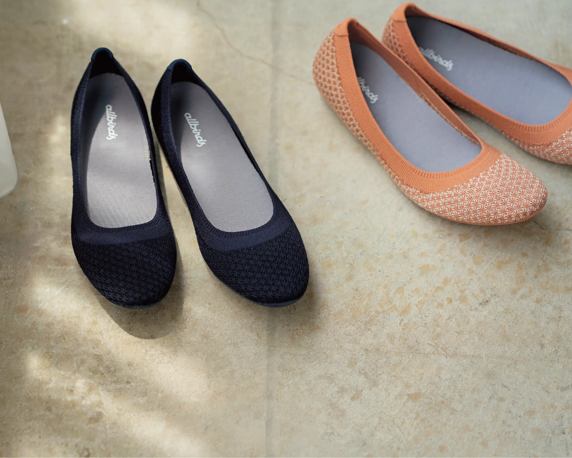 靴下のような履き心地で毎日を軽やかに