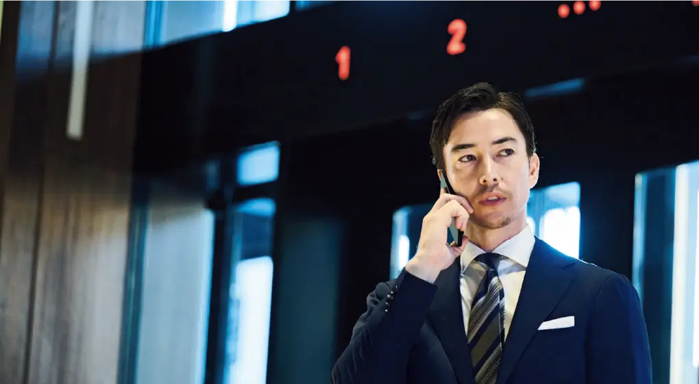 2026   Modern Cool Suit Edit