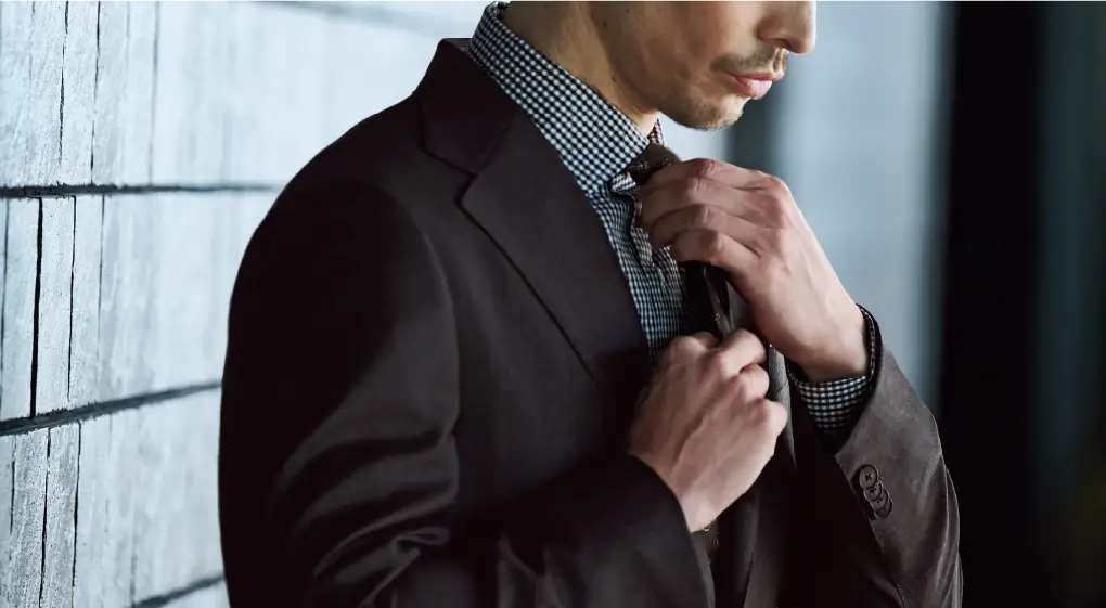 2026   Modern Cool Suit Edit