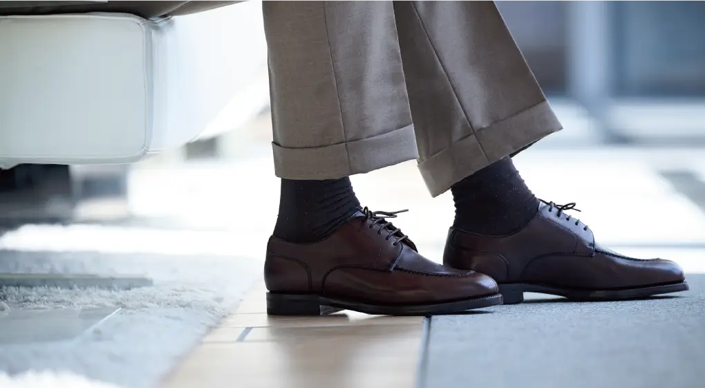 2026   Modern Cool Suit Edit