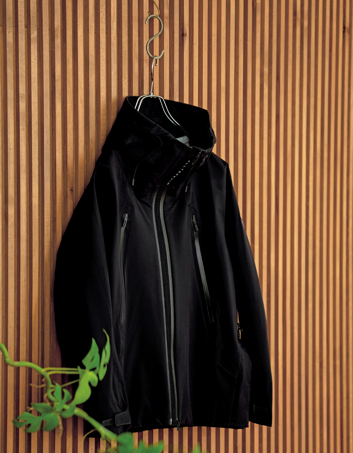 街でもアウトドアでもシームレスに活躍