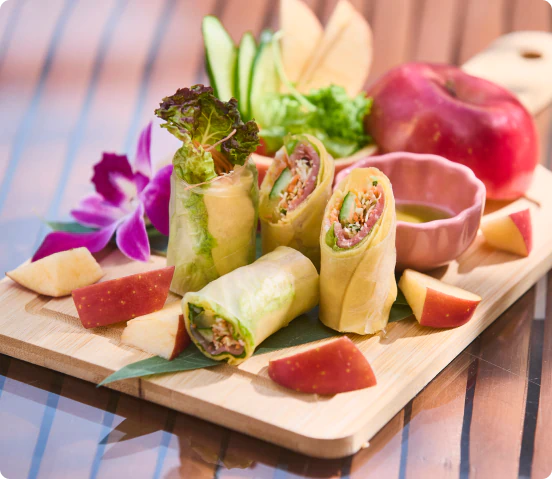 ウブドテラスで出会った「りんごの生春巻」