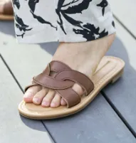 カッティングサンダル