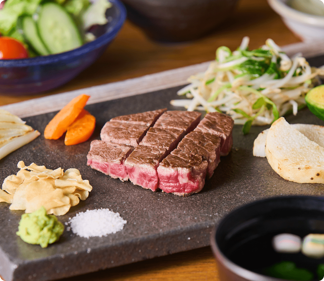 〈ランチ限定〉さくらビーフ ヘレステーキセット（80g）