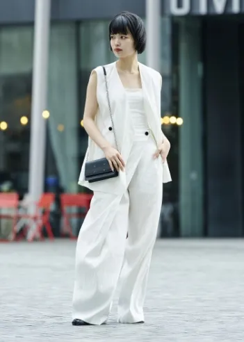 look01
