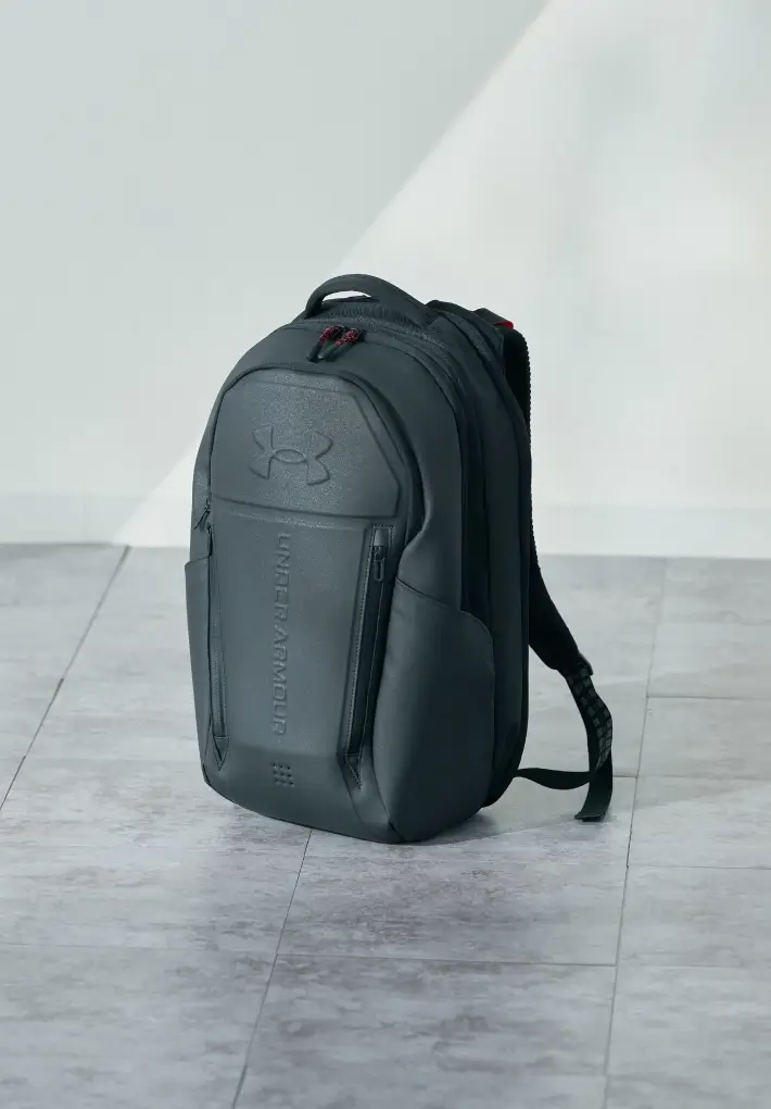 UNDER ARMOUR BRAND HOUSE