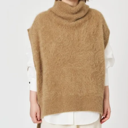 アルパカニットベスト